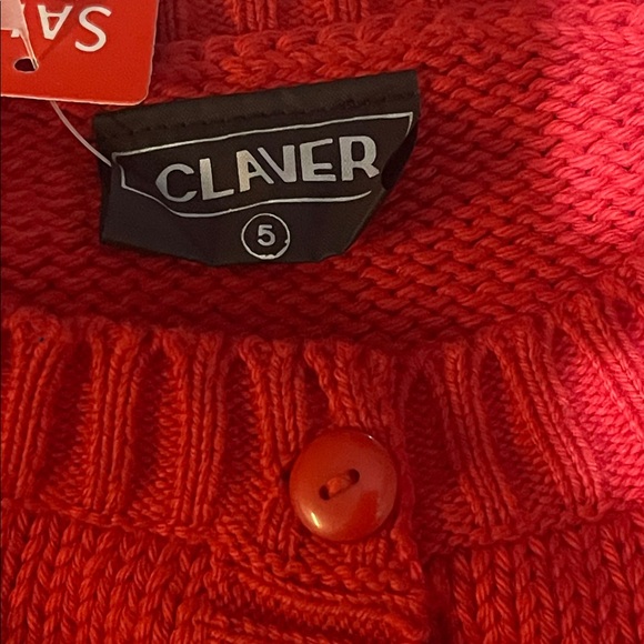 Vintage Red Christmas Tree Sweater - hand loomed in Peru - Picture 3 of 9